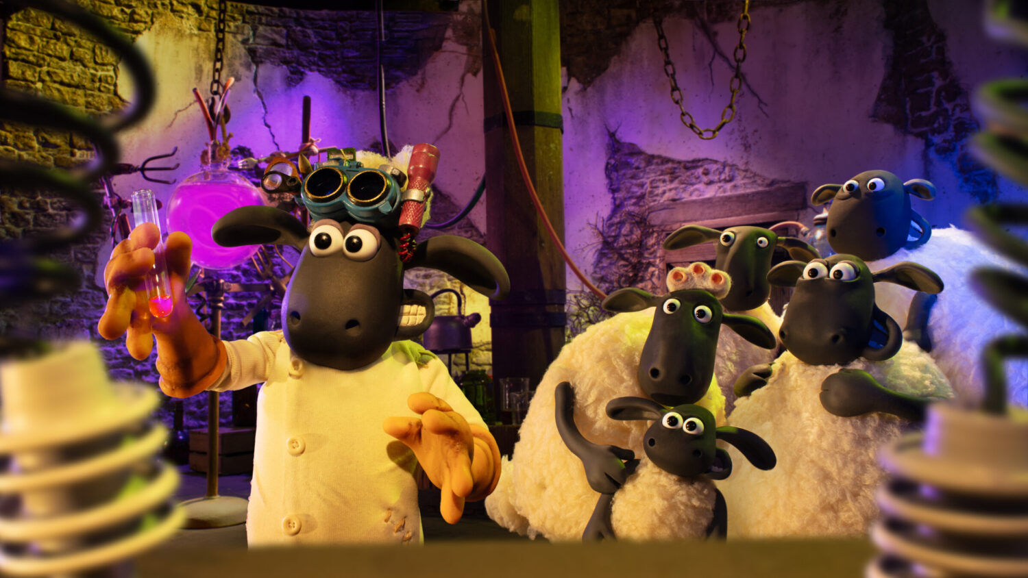 STS_BEAST_MKG_PHO_040_06130_SCI_SHAUN_WITH_FLOCK